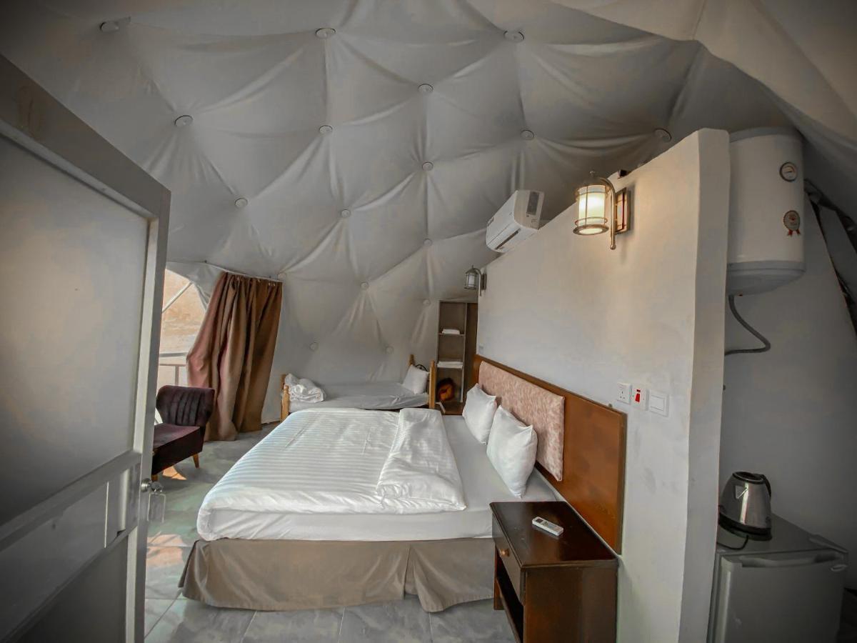 Tower Rum Camb Wadi Rum Exterior photo