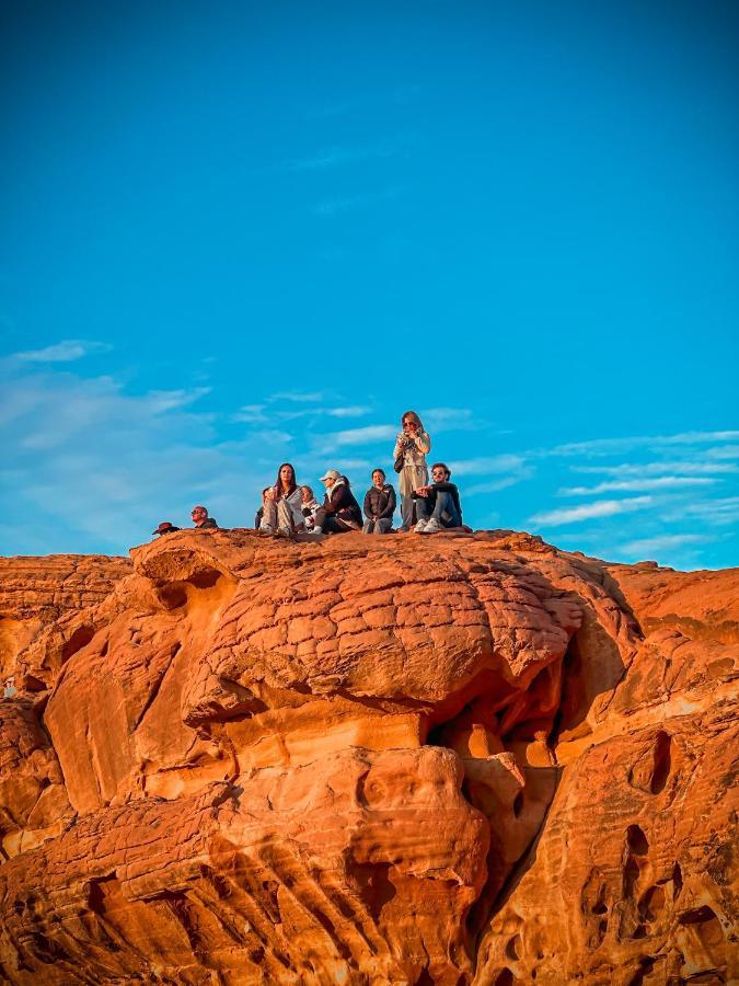 Tower Rum Camb Wadi Rum Exterior photo