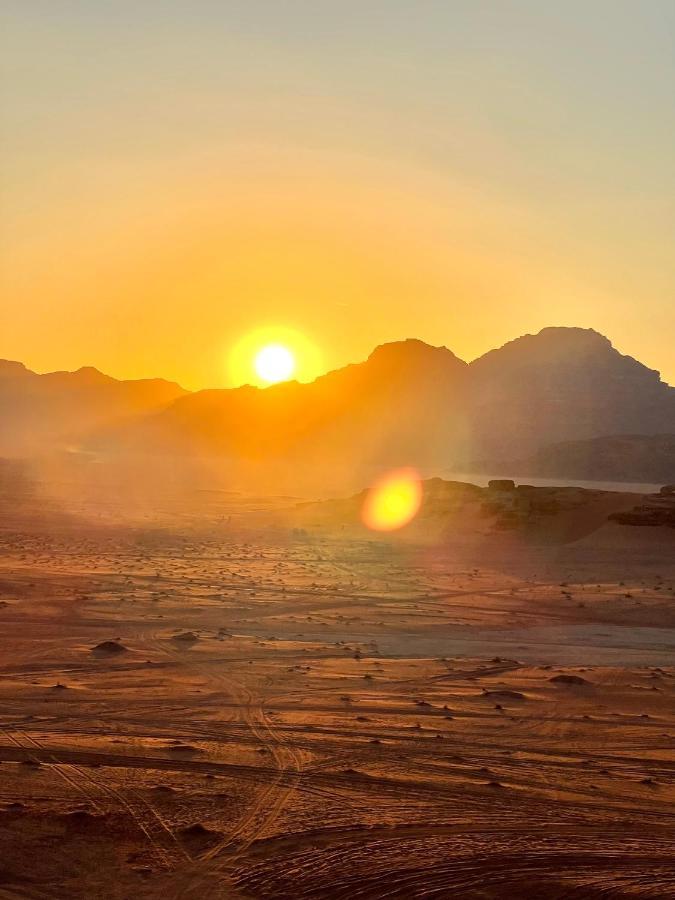 Tower Rum Camb Wadi Rum Exterior photo